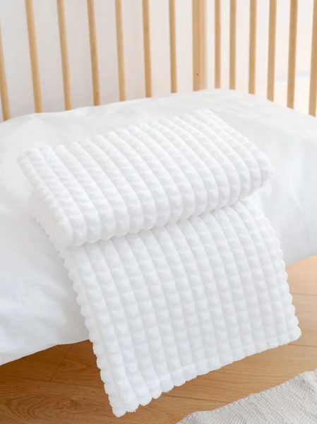 Изображение товара Плед Павлинка Skandi Кубики 150x100 (молочный)