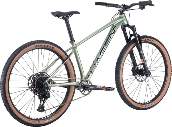 Изображение товара Велосипед Hagen Bikes 6.12 27.5 2025 / H25M612MG27ML (ML, зеленый металлик, разобранный, в коробке)