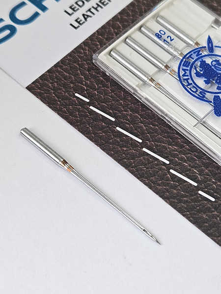 Изображение товара Набор игл для бытовой швейной машины Schmetz 130/705H-LL Leather NM80 (5шт)