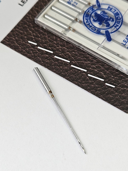 Изображение товара Набор игл для бытовой швейной машины Schmetz 130/705H-LL Leather NM80 (5шт)