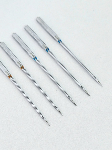 Изображение товара Набор игл для бытовой швейной машины Schmetz 130/705H Universal aссорти 80(2)/90(3) (5шт)