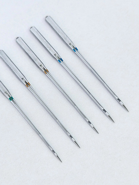 Изображение товара Набор игл для бытовой швейной машины Schmetz 130/705H Universal ассорти 70(1)/80(2)/90(2) (5шт)