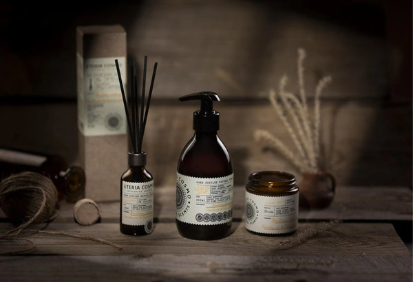 Изображение товара Мыло жидкое Eteria Cosmo Парфюмированное Апельсин гардения и душистый горошек ETC0422 (300мл)