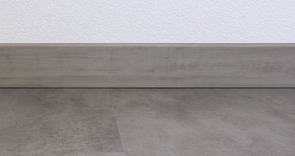 Изображение товара Плинтус Sanrelia Ultra Line 706 Лофт темный 2.2м