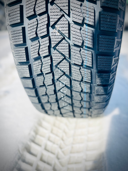 Изображение товара Зимняя шина Routeway Icegrip RY68 215/50R17 95V XL