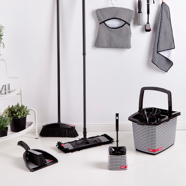 Изображение товара Щетка для уборки York Стайл с черенком 052102