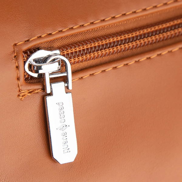 Изображение товара Сумка Passo Avanti 915-93067-1-CAM (коричневый)