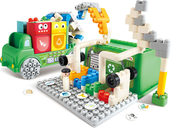 Изображение товара Конструктор PolyM Креатив. Грузовик для сортировки мусора / 761820_HP