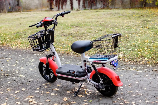 Изображение товара Электровелосипед AVM Delta One (красный)