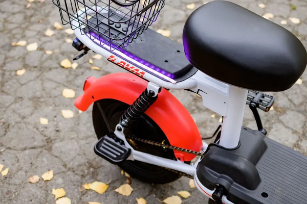 Изображение товара Электровелосипед AVM Delta One (красный)