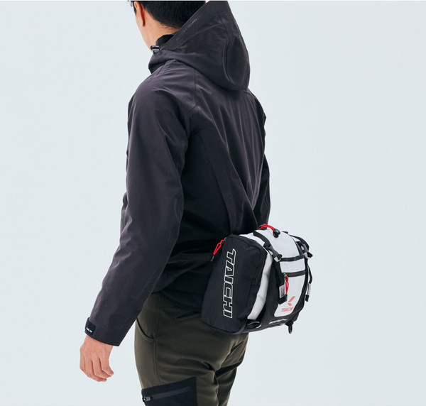 Изображение товара Сумка на пояс Taichi Hip Bag (L) RSB268-0100 (10L, белый)