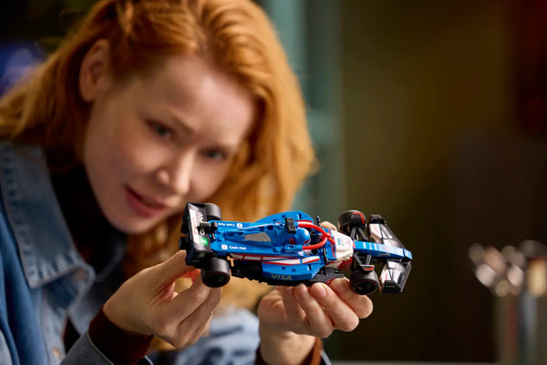 Изображение товара Конструктор Lego Speed Champions Болид Формулы-1 Visa Cash RB VCARB 01 / 77246