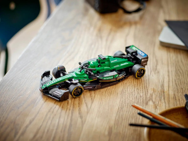 Изображение товара Конструктор Lego Speed Champions Болид Формулы-1 Aston Martin Aramco AMR24 77245
