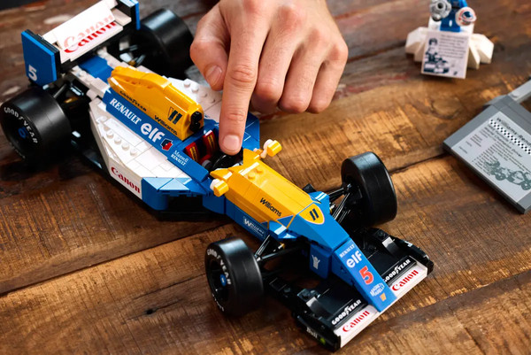 Изображение товара Конструктор Lego Icons Williams Racing FW14B Найджела Мэнселла / 10353