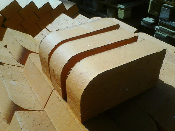 Изображение товара Кирпич полнотелый Витебский (ОАО Керамика) Цех-1 250х120х65 мм. М200, профильный. Бой до 5%