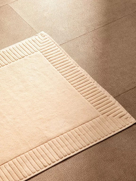 Изображение товара Коврик для ванной Tkano Essential / TK25-BM0007 (50x80)