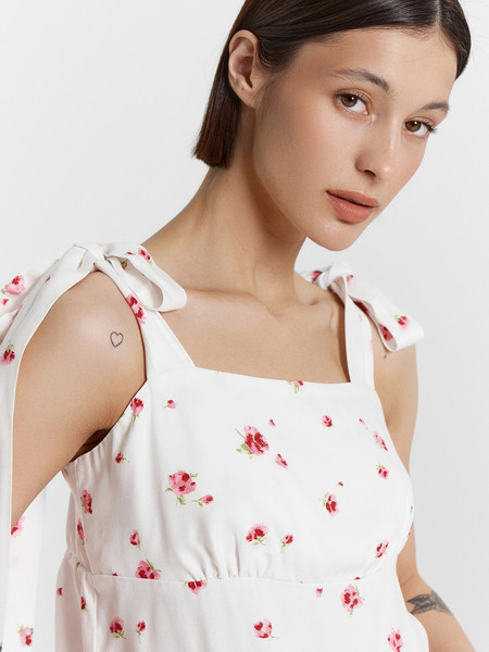 Изображение товара Блузка Mark Formelle 112901 (р.170-84-90, розы на белом)