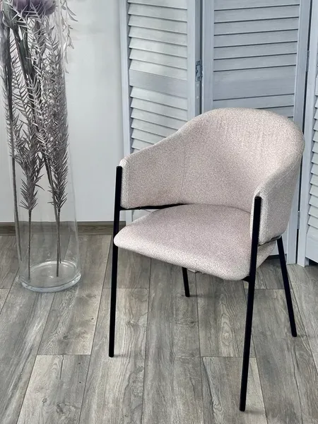 Изображение товара Стул M-City Дипл / 688М05976 (Lana 13 бежевый/черный)