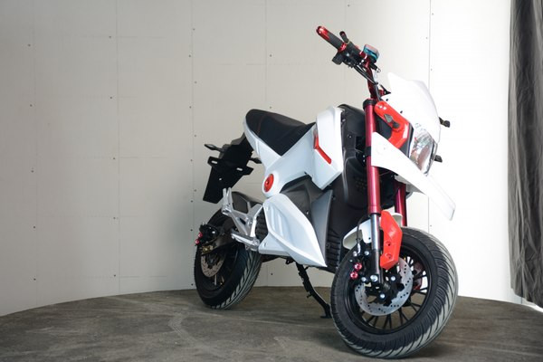 Изображение товара Электромотоцикл Volt Zion (белый)