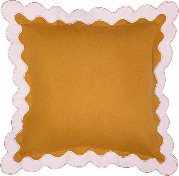 Изображение товара Чехол на подушку Tkano Trendy Ruffles / TK25-CC0002 (розовый)