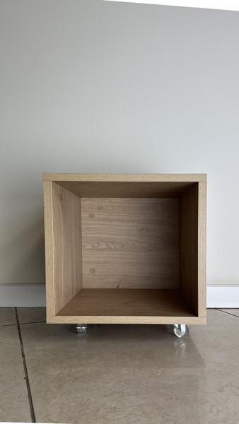 Изображение товара Журнальный столик ML Smart Group Ислочь 35x35x35см / Is_H3170ST12 (дуб кендал натуральный)