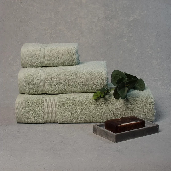 Изображение товара Набор полотенец ЦУМ 1947 Бордюр Махра 35x60/50x90/70x140 500г (олива)