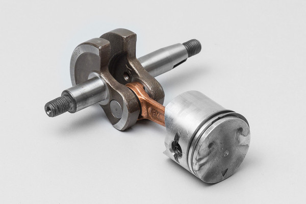 Изображение товара Триммер бензиновый Oleo-Mac BCH 25 T / 6146-9001E1