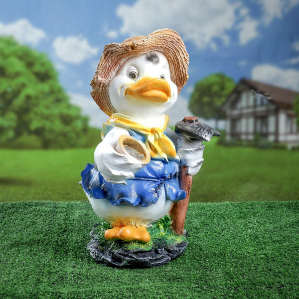 Изображение товара Фигурка для сада Хорошие сувениры Утенок с мотыгой / 1134694