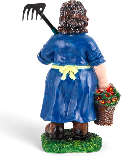 Изображение товара Фигурка для сада Хорошие сувениры Баба с тяпкой / 10609634