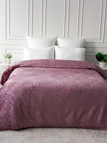 Изображение товара Плед Павлина Skandi Тиснение 150x200 (темно-розовый)