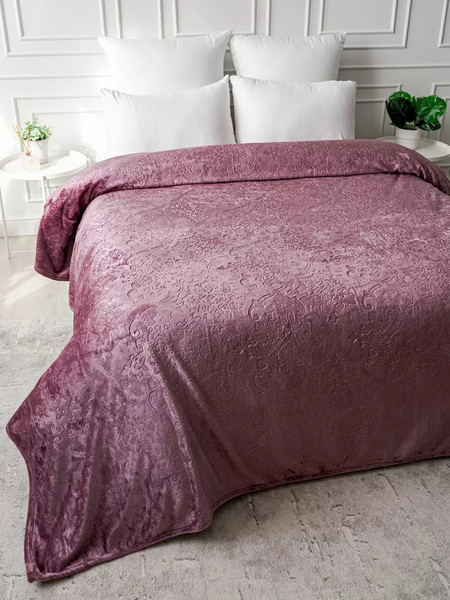 Изображение товара Плед Павлина Skandi Тиснение 150x200 (темно-розовый)