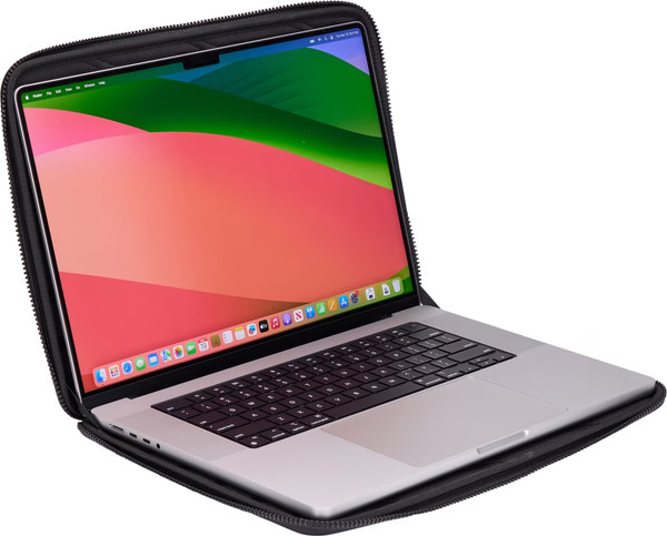 Изображение товара Чехол для ноутбука Thule Gauntlet 5 MacBook Sleeve 16 / TGSE2557BLK (черный)