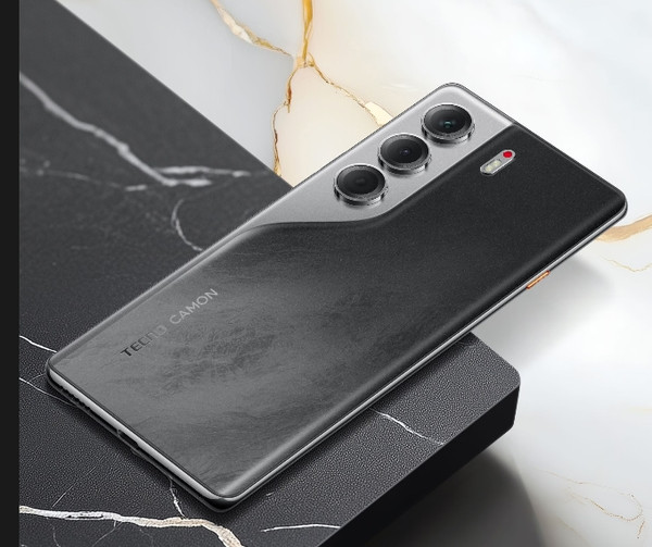 Изображение товара Смартфон Tecno Camon 40 Pro 8GB/256GB (Galaxy Black)