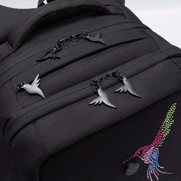 Изображение товара Школьный рюкзак Grizzly RG-566-8 (черный/розовый)