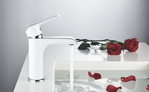 Изображение товара Смеситель Rose R2101F (белый/хром)