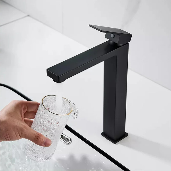 Изображение товара Смеситель Shevanik S9611H (черный)