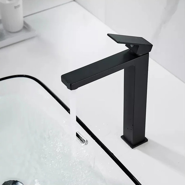 Изображение товара Смеситель Shevanik S9611H (черный)