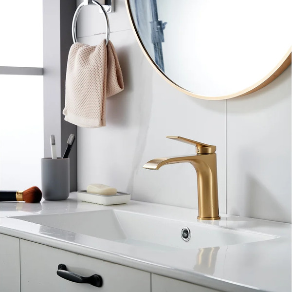 Изображение товара Смеситель Shevanik S4101G (золотой сатин)