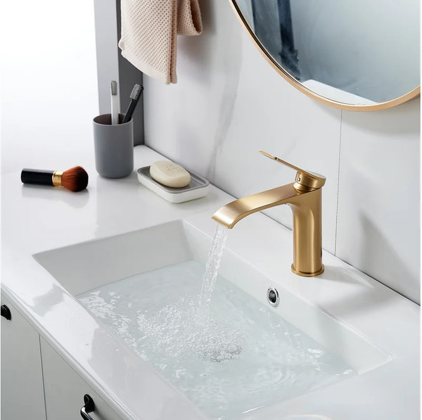 Изображение товара Смеситель Shevanik S4101G (золотой сатин)