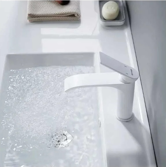 Изображение товара Смеситель Shevanik S4101C (белый)