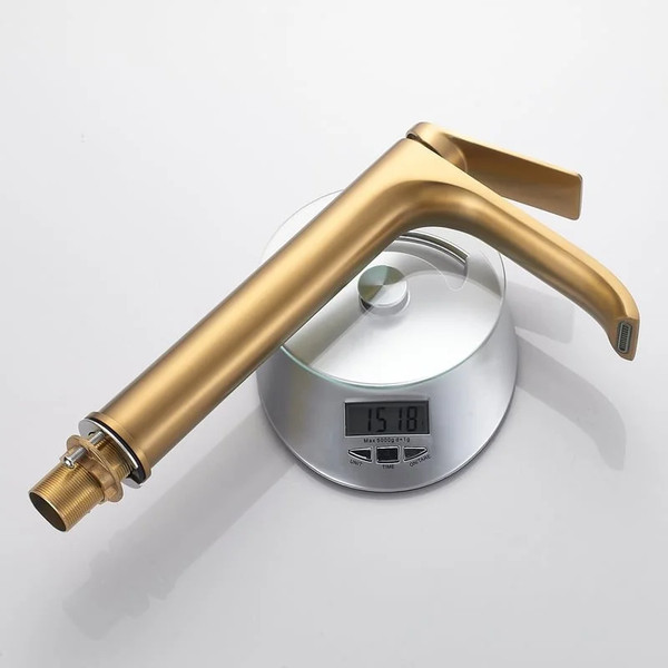 Изображение товара Смеситель Shevanik S4111G (золотой сатин)