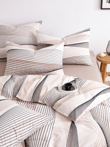 Изображение товара Комплект постельного белья Ночь нежна Рикки Евро 50x70 / 71140-1+71141-1