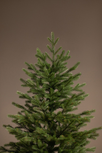 Изображение товара Ель искусственная Ёлушка Уральская / ЕУРАЛ 24 (2.4, подставка металл)