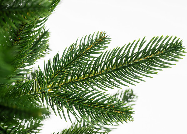 Изображение товара Ель искусственная Ёлушка Литая Марьинская / ЕМАР 17 (1.7м)