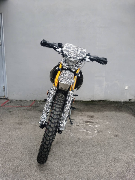 Изображение товара Мотоцикл M1NSK Х 250 (белый камуфляж)