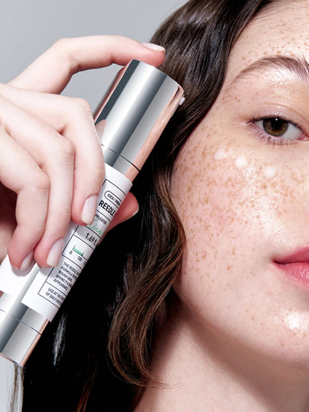 Изображение товара Сыворотка для лица Vt Cosmetics Reedle Shot 300 с микроиглами и экстрактом центеллы азиатской (50мл)