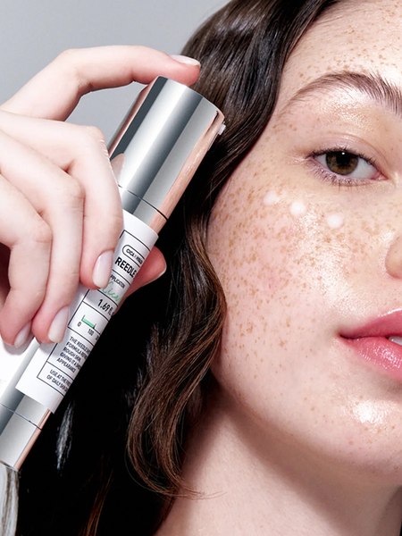 Изображение товара Сыворотка для лица Vt Cosmetics Midl Reedle Shot 50 с микроиглами для гладкой и сияющей кожи (50мл)