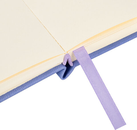 Изображение товара Скетчбук Brauberg Art Classic / 116883 (сиреневый, слоновая кость)