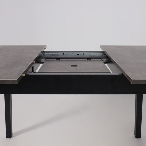 Изображение товара Обеденный стол Мамадома Tirk Radial-110 раздвижной 110-142x70 (дымчатая керамика/черный)