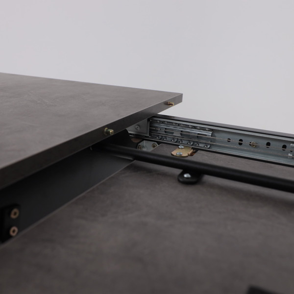 Изображение товара Обеденный стол Мамадома Tirk Radial-110 раздвижной 110-142x70 (дымчатая керамика/черный)